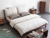 實木床橡木北歐，現代簡約臥室家具1.5米1.8米雙人床帶插座